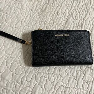 Michael Kors wristlet